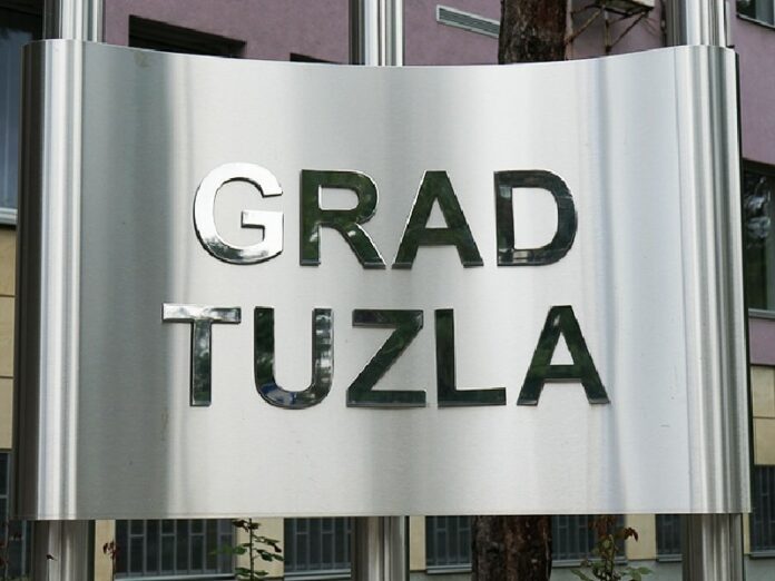 Tabla: Grad Tuzla