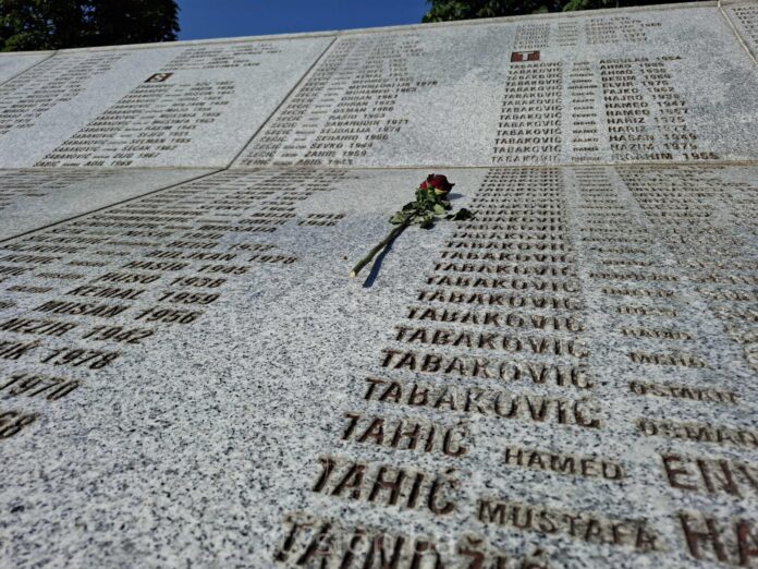 Memorijalni centar Srebrenica - Potočari