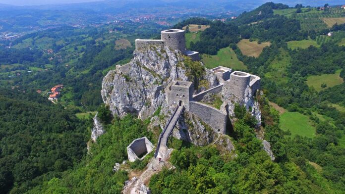 Srebrenik, stari grad Kula, Ogus, grad umjetnosti Srebenik, Afnan Bijelić