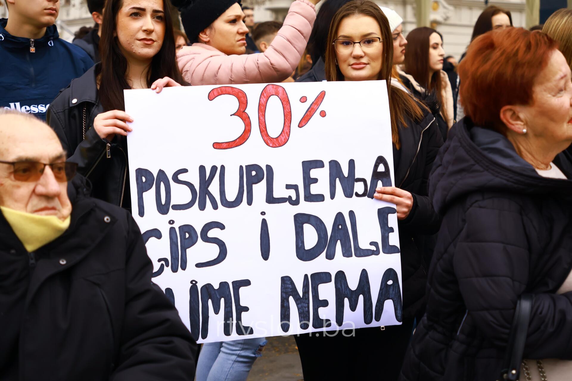 Protesti studenata u Tuzli