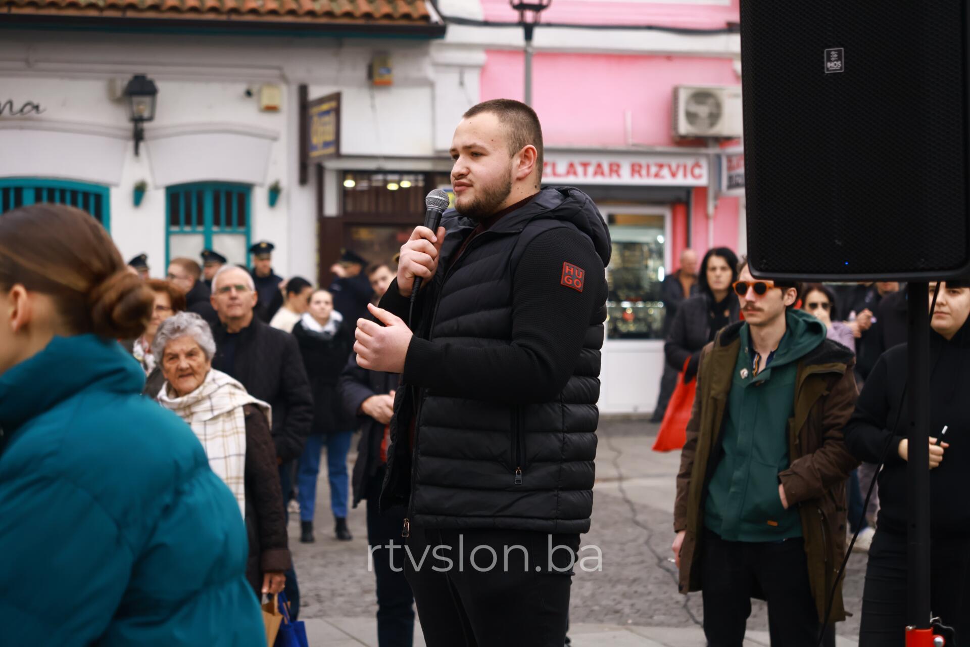 Protesti studenata u Tuzli