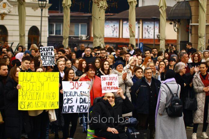 Protesti studenata u Tuzli