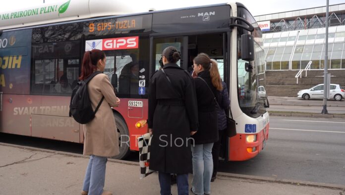 Studenti i srednjoškolci najavili protest zbog poskupljenja karata u GIPS Tuzla