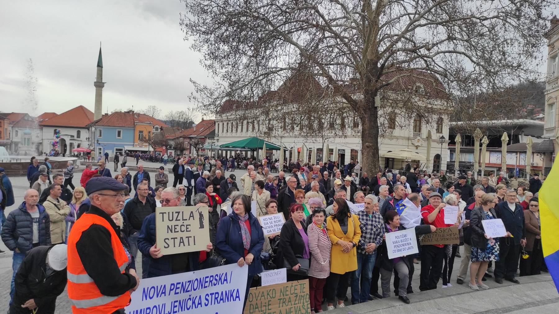 penzioneri protesti