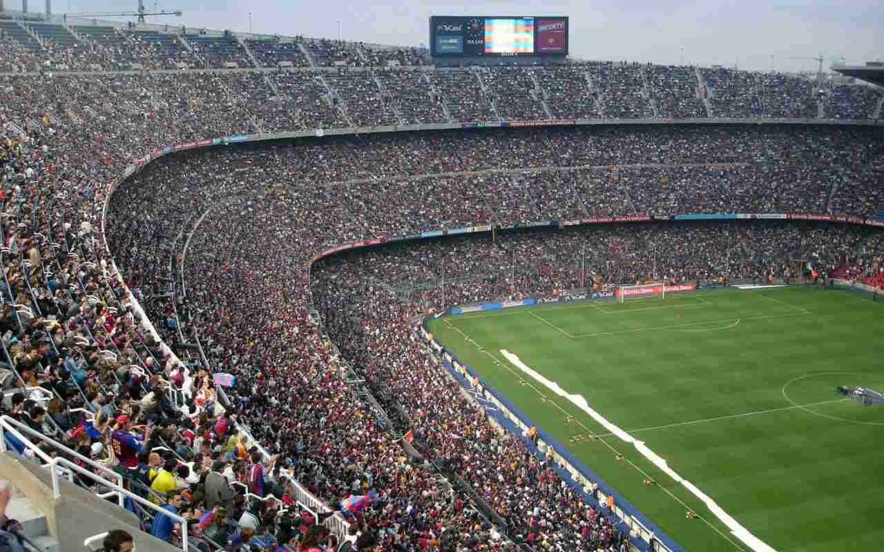 Pun stadion za fudbalsku utakmicu